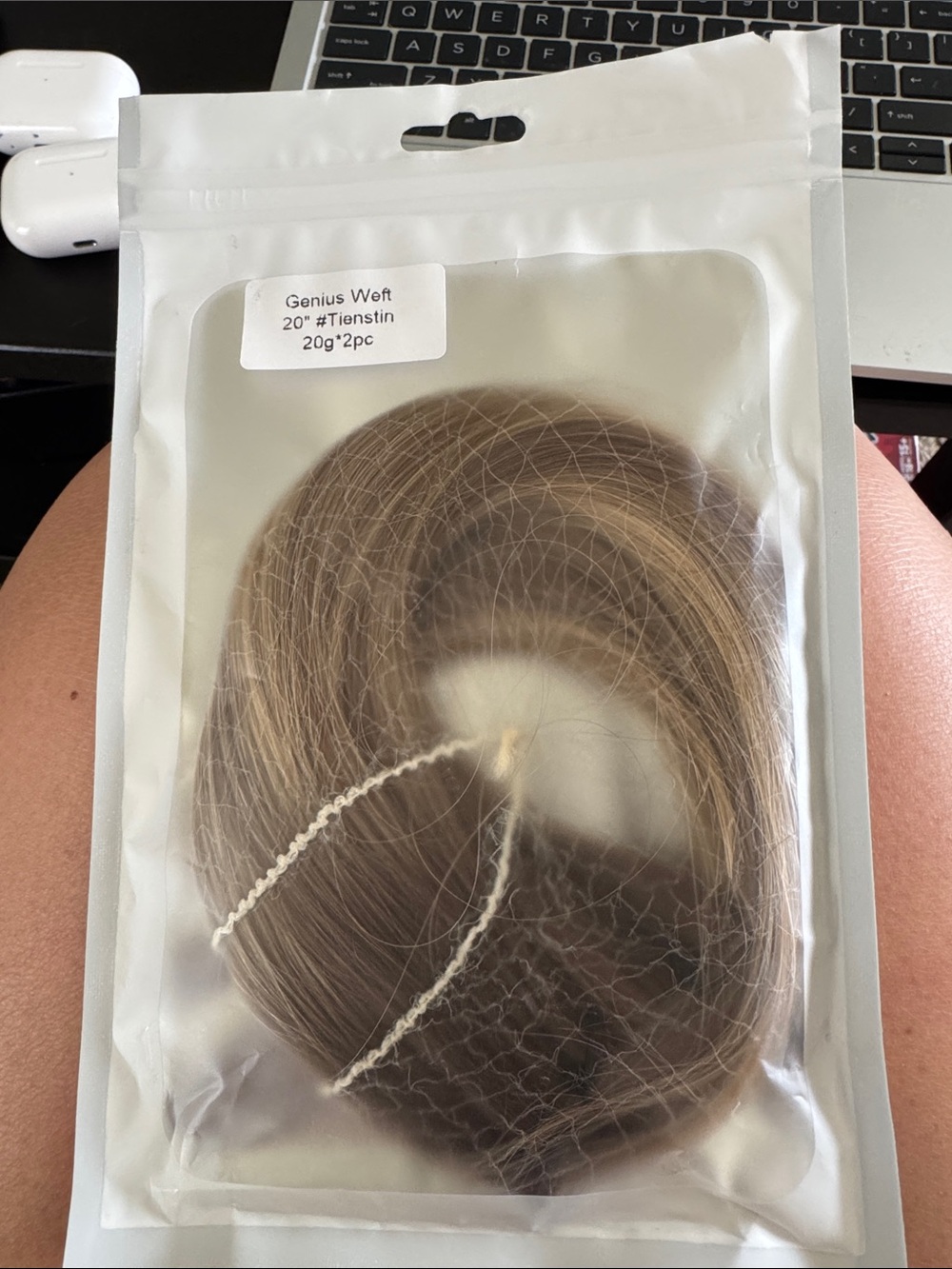 Aqua 20" Tienstin Women Hair Weft - Light Brown